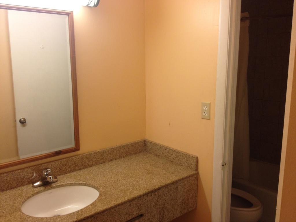 Fort Eustis Inn Newport News Extérieur photo